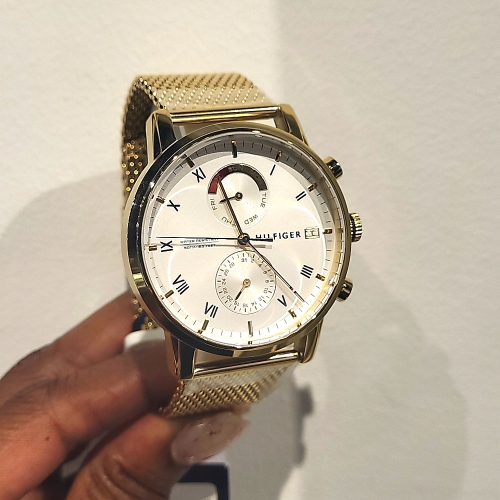 Men Tommy hilfiger watch